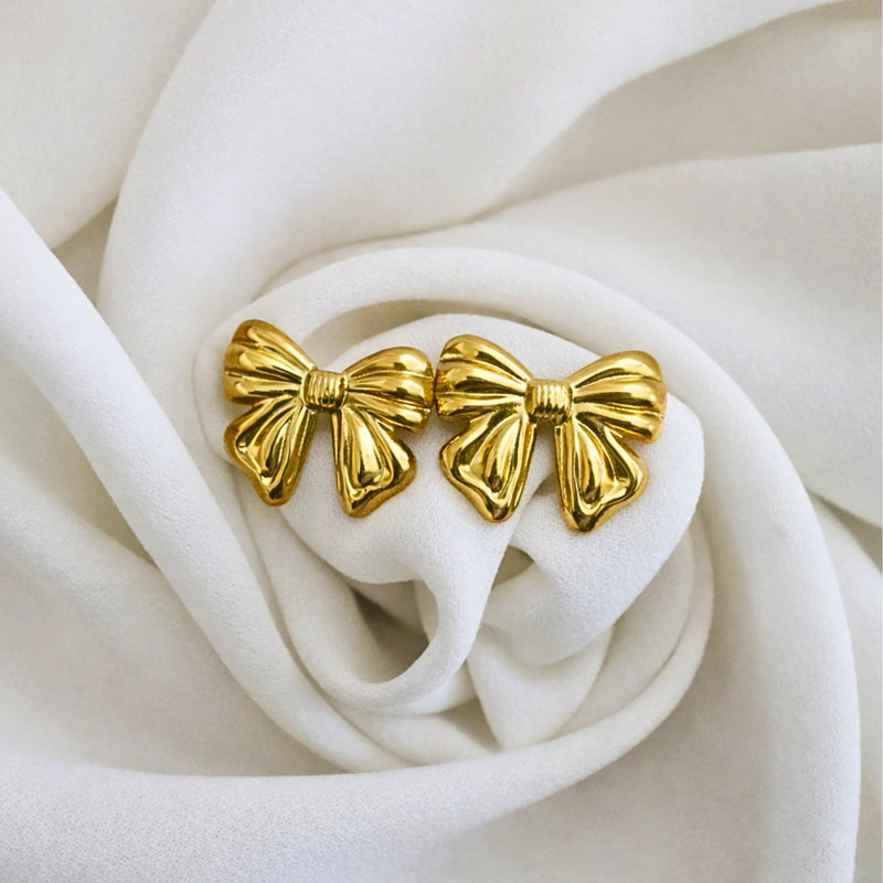 Bow earring for women | Kishori anti-tarnish ring