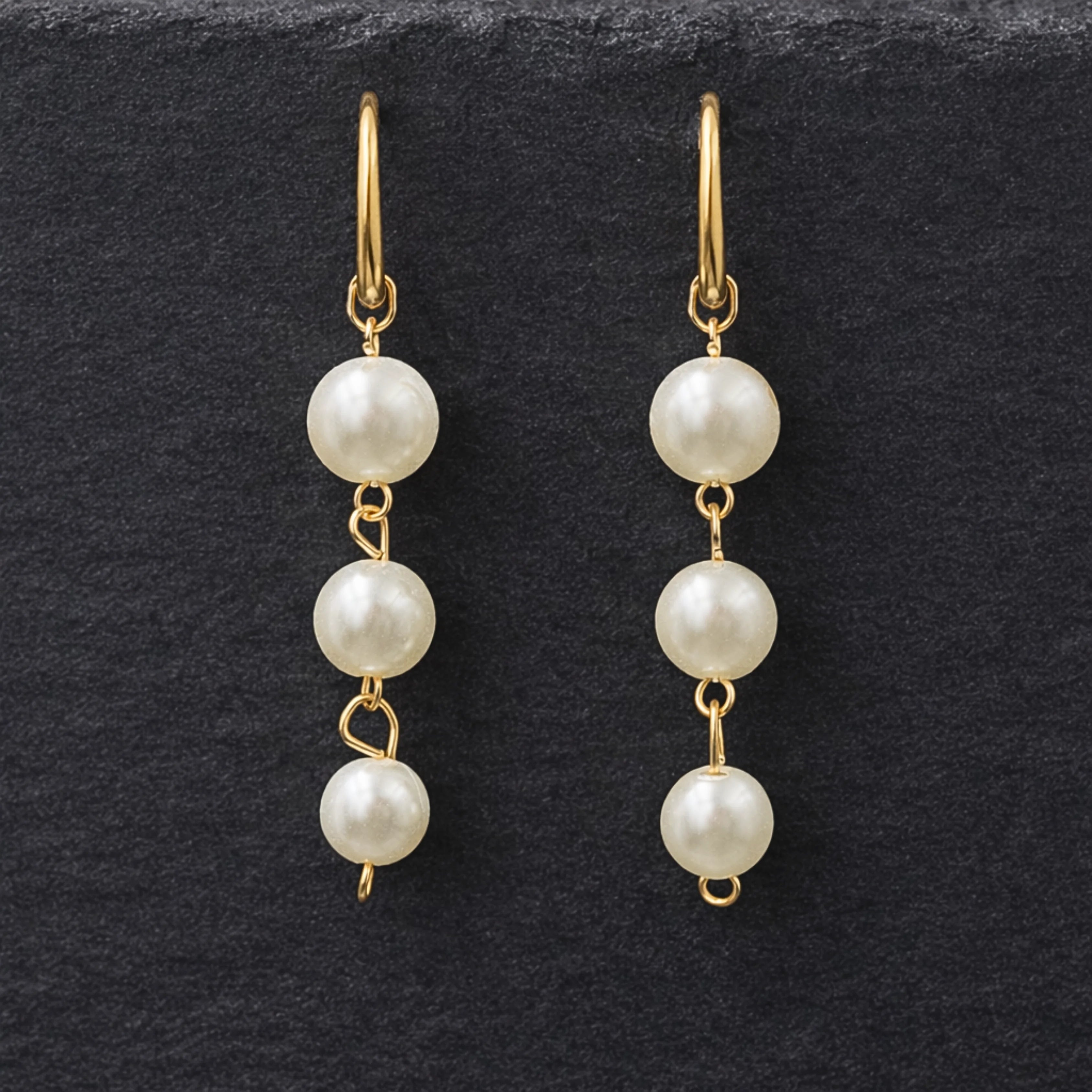 Pearl Dangle Earrings