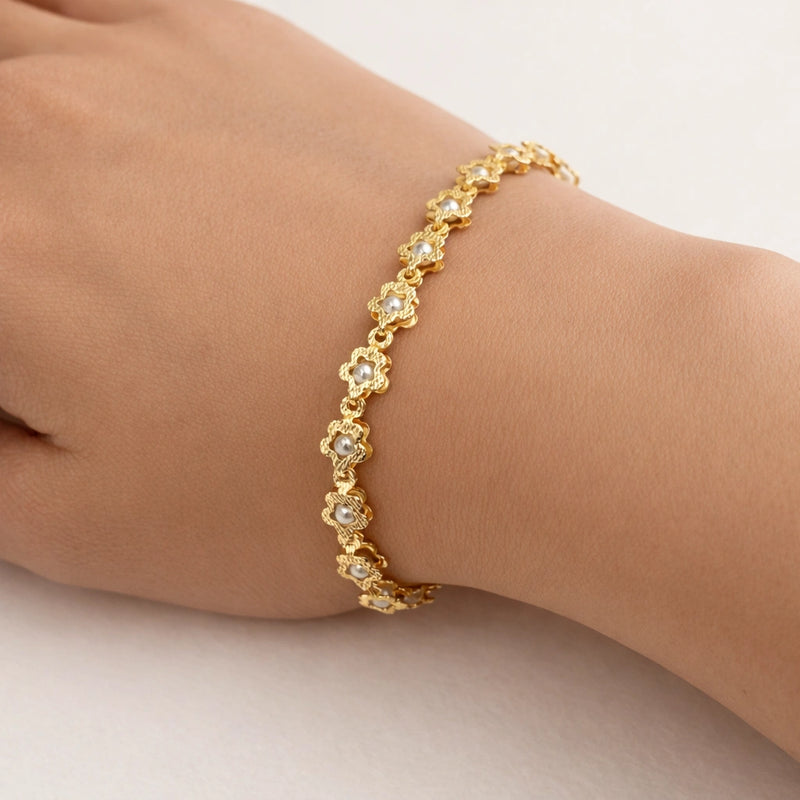 Golden Daisy Pearl Bracelet for women | Kishori anti-tarnish bracelet