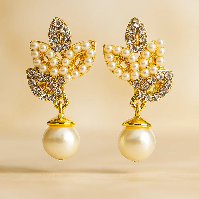 Pearl Aura Petals for women | Kishori anti-tarnish earrings
